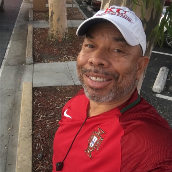 Meet your Posher, Donovant - Picture 4 of 7